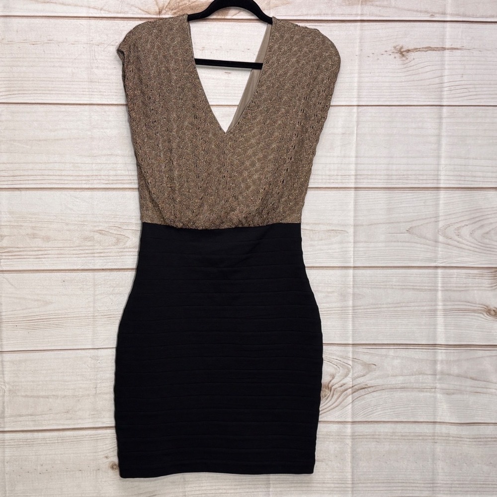 Express Bodycon Dress XS Gold Metallic Crochet Black Bandage V-Neck Mini